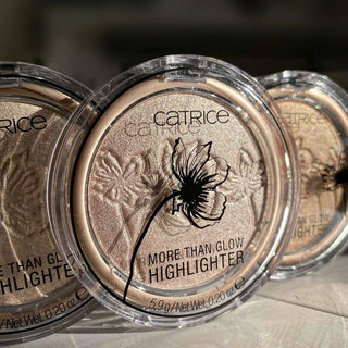 Beyond Golden Glow 030 More Than Glow Catrice Silky Highlighter - 2