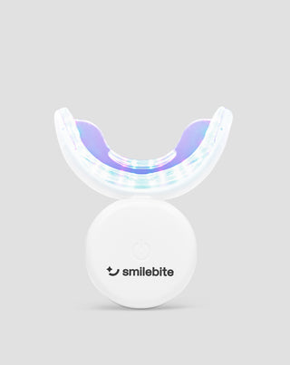 Sada na bělení zubů s LED lampou a bělícím gelem Light & Bright Smilebite - 4